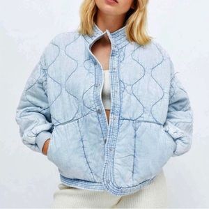 Women’s Kensie m size Small quilted chambray bomber jacket